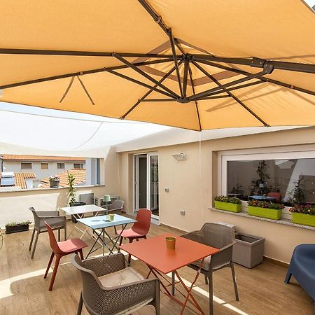 Bed and Breakfast Bisu Isola Di Сант-Антиоко Экстерьер фото