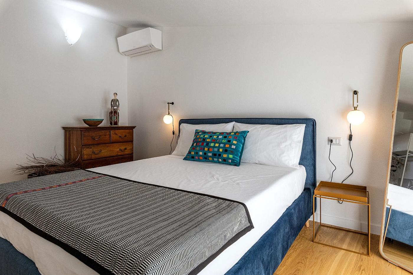 Bed and Breakfast Bisu Isola Di Сант-Антиоко Экстерьер фото